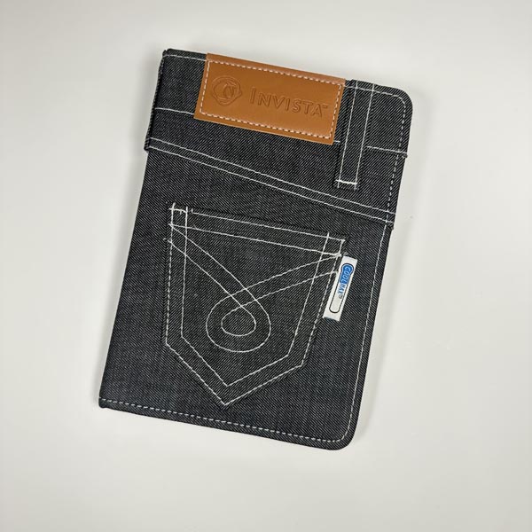 Ci sono degli svantaggi nell'utilizzare il tessuto denim per le copertine dei notebook personalizzate?